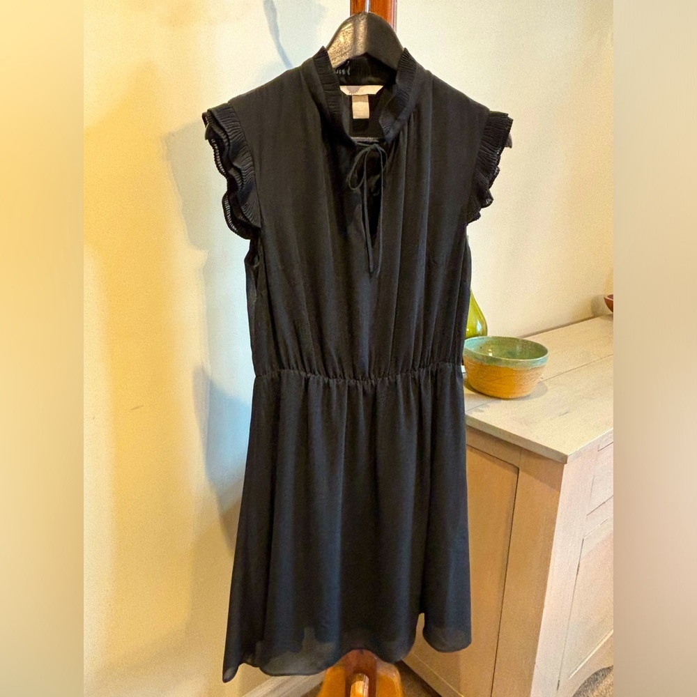 H&M midi black dress, cap sleeves, US 4.